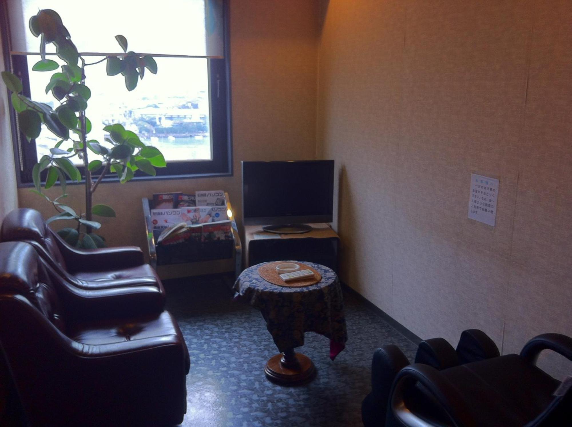 Asano Hotel Kitakyushu Bagian luar foto